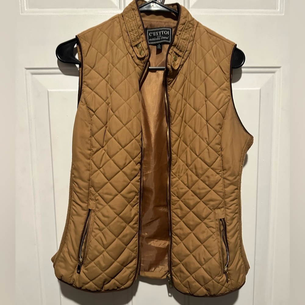 Chestnut, quilt pattern puffer vest